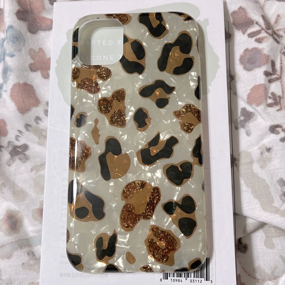 iPhone 11/XR Cheetah Phone Case